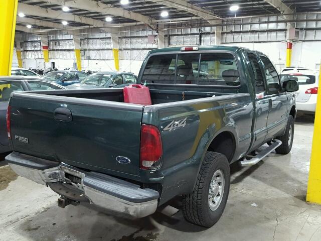 1FTNX21F32EB30537 - 2002 FORD F250 SUPER GREEN photo 4