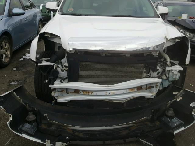 2CTFLGEY8A6335318 - 2010 GMC TERRAIN WHITE photo 9