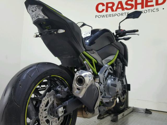 JKAZR2B12HDA15535 - 2017 KAWASAKI ZR900 GREEN photo 17