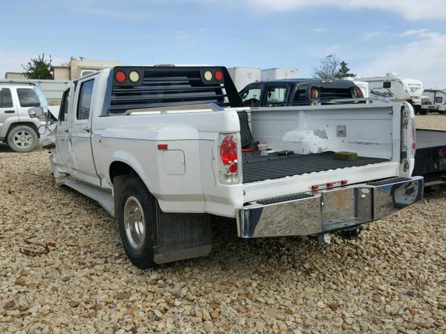 1FTJW35F8TEB66470 - 1996 FORD F350 WHITE photo 3