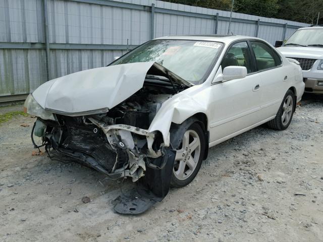 19UUA56833A056099 - 2003 ACURA 3.2TL TYPE WHITE photo 2