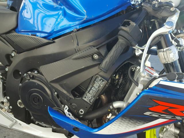 JS1GN7FAXD2100085 - 2013 SUZUKI GSX-R600 BLUE photo 7