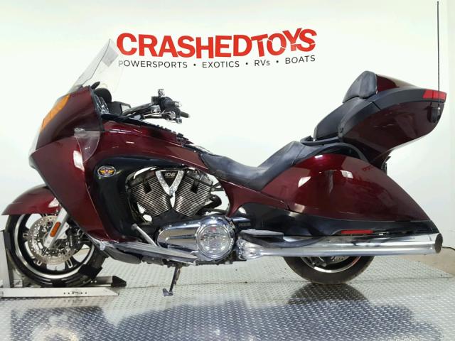 5VPSW36N3B3005952 - 2011 VICTORY MOTORCYCLES VISION TOU BURGUNDY photo 5