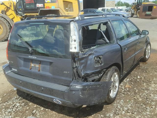 YV1SW592062581211 - 2006 VOLVO V70 2.5T GRAY photo 4