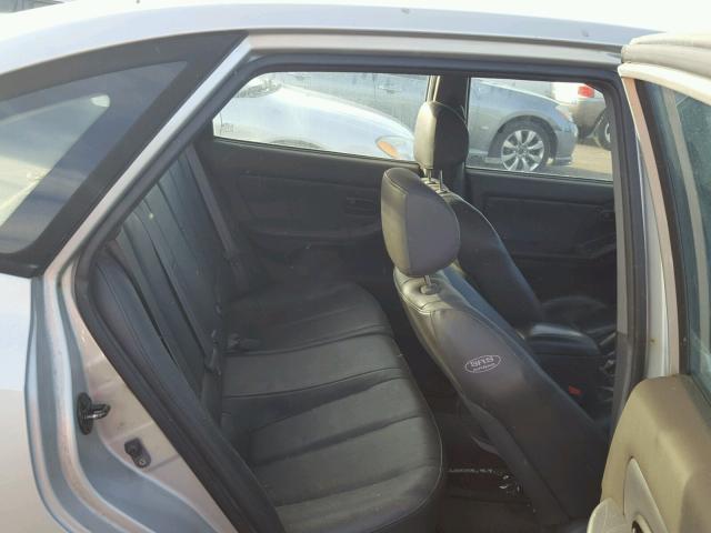 KMHDN55D02U070035 - 2002 HYUNDAI ELANTRA GL SILVER photo 6