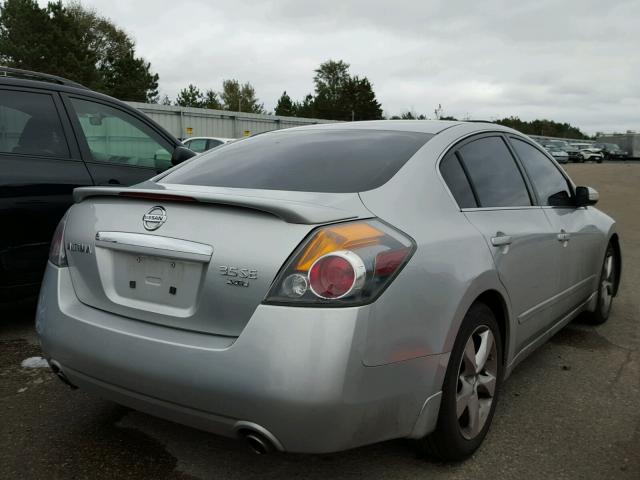 1N4BL21E67N418765 - 2007 NISSAN ALTIMA GRAY photo 4