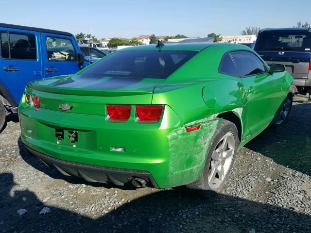 2G1FB1EVXA9211737 - 2010 CHEVROLET CAMARO GREEN photo 4