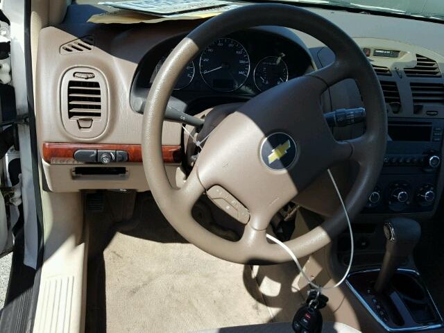 1G1ZS58N88F128857 - 2008 CHEVROLET MALIBU LS თეთრი ფოტო 10