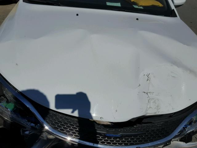 1C3CCCAB4FN635681 - 2015 CHRYSLER 200 LIMITE WHITE photo 7