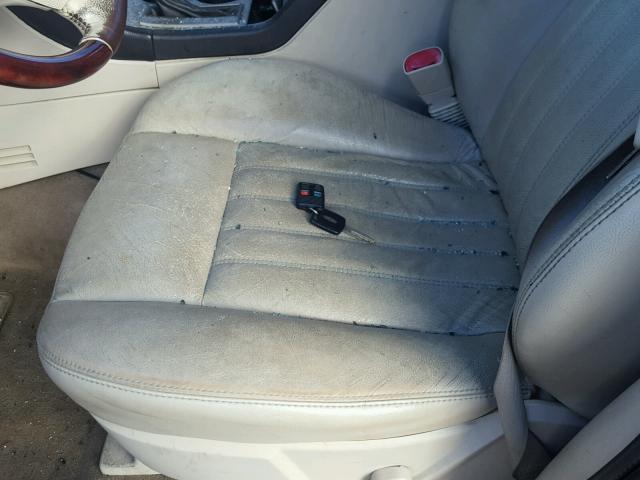 5LMEU68H93ZJ28818 - 2003 LINCOLN AVIATOR 米色 照片 9