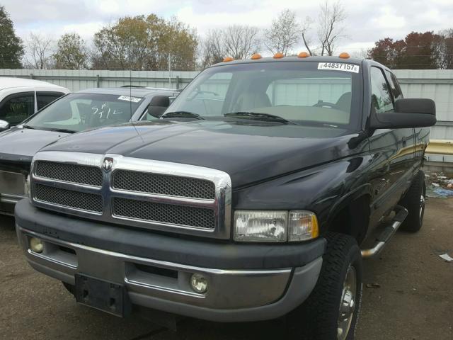 1B7KF23W01J547431 - 2001 DODGE RAM 2500 BLACK photo 2