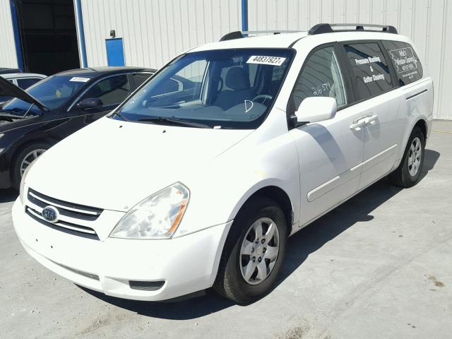 KNDMB233566067454 - 2006 KIA SEDONA EX WHITE photo 2