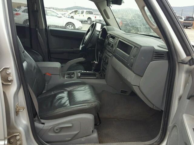 1J8HH48P67C655270 - 2007 JEEP COMMANDER 银色 照片 5