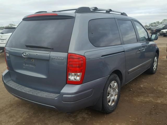 KNDMC233486056462 - 2008 HYUNDAI ENTOURAGE GRAY photo 4