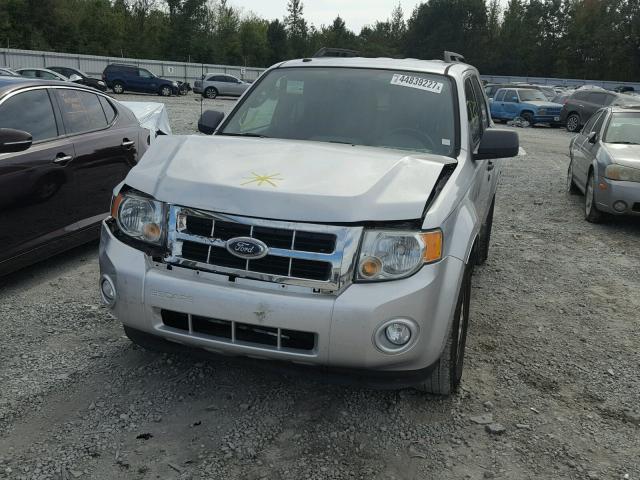 1FMCU0DG4AKA08936 - 2010 FORD ESCAPE SILVER photo 2