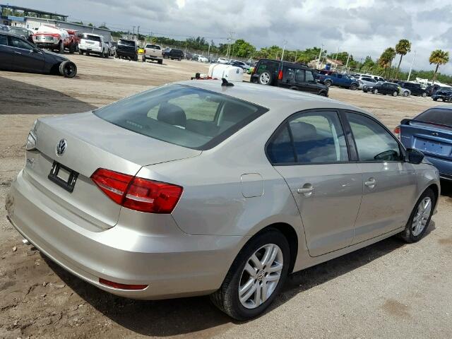 3VW2K7AJ9FM209680 - 2015 VOLKSWAGEN JETTA BASE 米色 照片 4