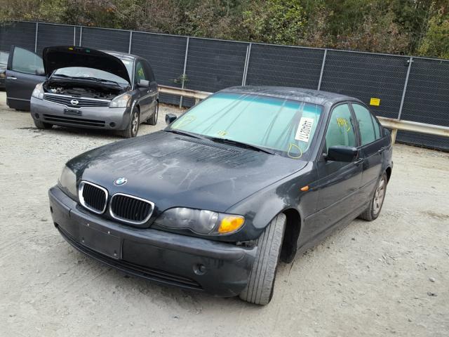 WBAEV33442KL76650 - 2002 BMW 325 I GREEN photo 2