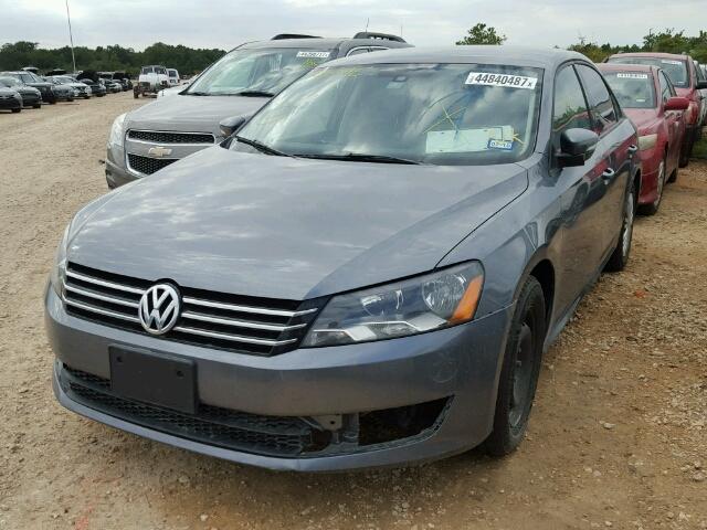 1VWAT7A35EC038176 - 2014 VOLKSWAGEN PASSAT S GRAY photo 2