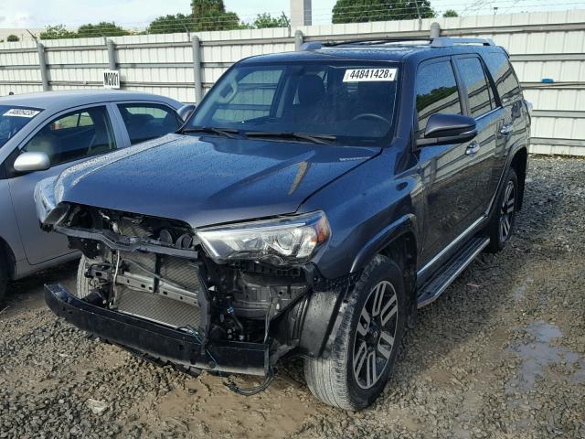 JTEBU5JRXG5305148 - 2016 TOYOTA 4RUNNER SR GRAY photo 2