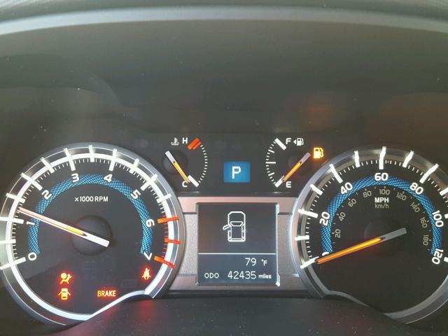 JTEBU5JRXG5305148 - 2016 TOYOTA 4RUNNER SR GRAY photo 8