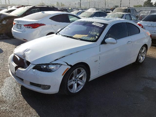 WBAWB73527P038316 - 2007 BMW 335 I WHITE photo 2