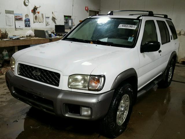 JN8AR07S8YW414657 - 2000 NISSAN PATHFINDER WHITE photo 2