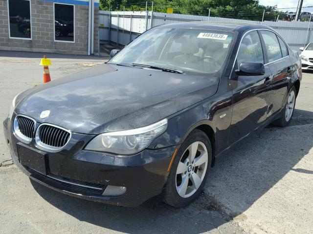 WBANV13528BZ48160 - 2008 BMW 528 XI BLACK photo 2