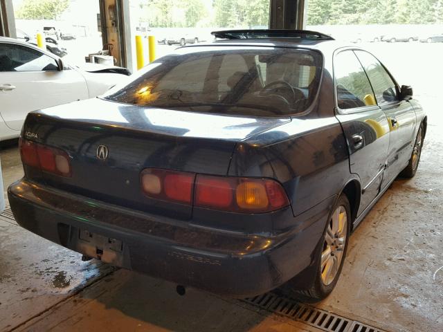 JH4DB7665VS007424 - 1997 ACURA INTEGRA GS GREEN photo 4