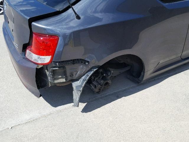 JTKJF5C78D3046309 - 2013 TOYOTA SCION TC 灰色 照片 9