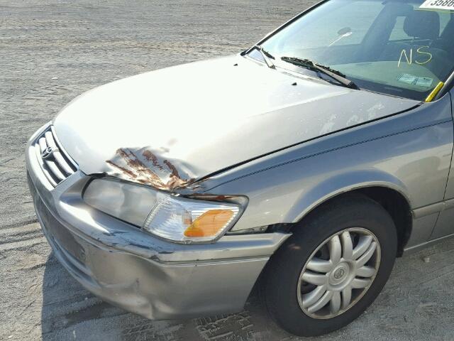 JT2BG22K8Y0428479 - 2000 TOYOTA CAMRY CE TAN photo 10