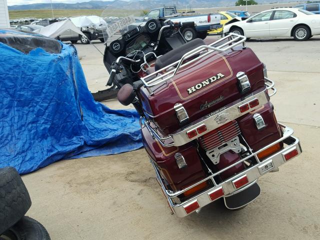 1HFSC0225DA322301 - 1983 HONDA GL1100 A MAROON photo 3