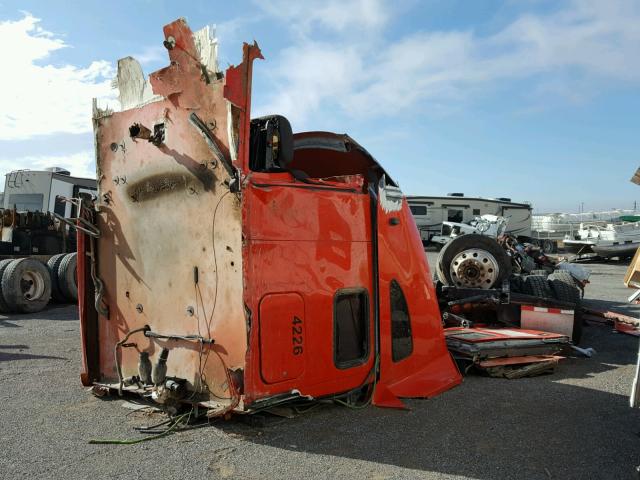 1XKFDP9X3CJ318303 - 2012 KENWORTH CONSTRUCTI RED photo 4