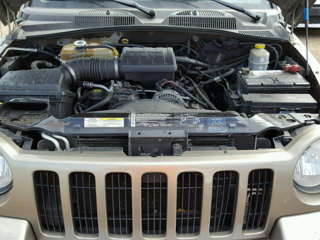 1J4GL38K23W726726 - 2003 JEEP LIBERTY RE GOLD photo 7