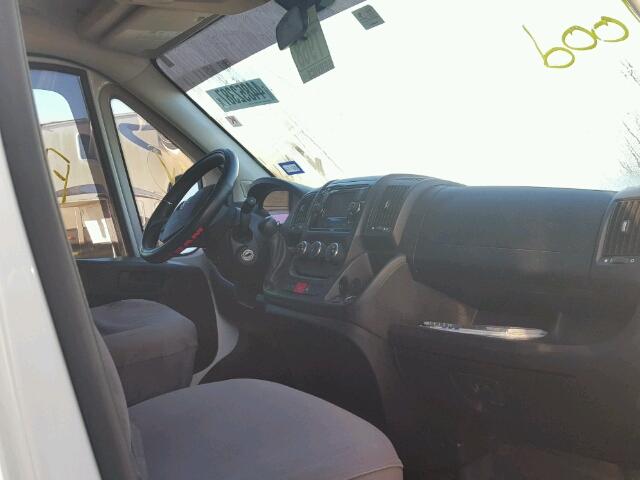 3C6TRVDG2FE506444 - 2015 RAM PROMASTER WHITE photo 5