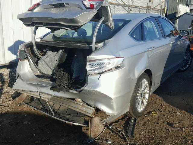 3FA6P0H94ER301781 - 2014 FORD FUSION SE SILVER photo 4