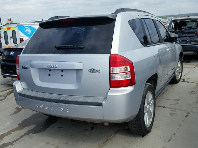 1J4NT4FBXAD562151 - 2010 JEEP COMPASS SP ვერცხლისფერი ფოტო 4