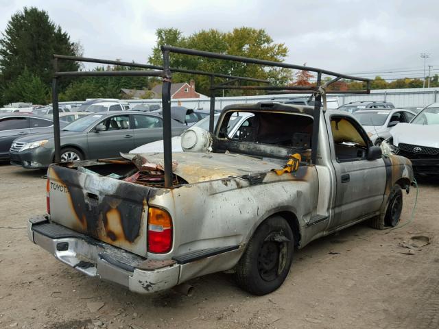 4TANL42N9YZ664331 - 2000 TOYOTA TACOMA SILVER photo 4