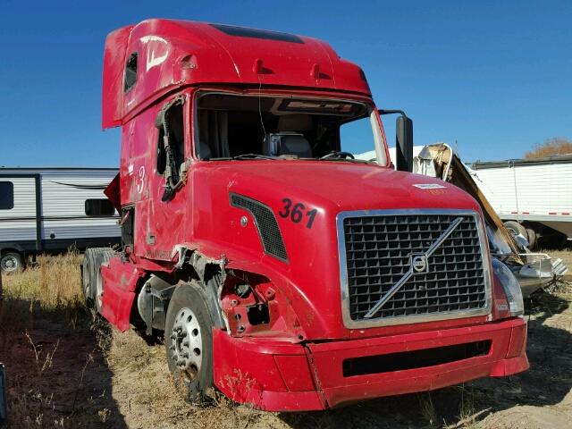 4V4NC9EJ18N485030 - 2008 VOLVO VN VNL RED photo 1