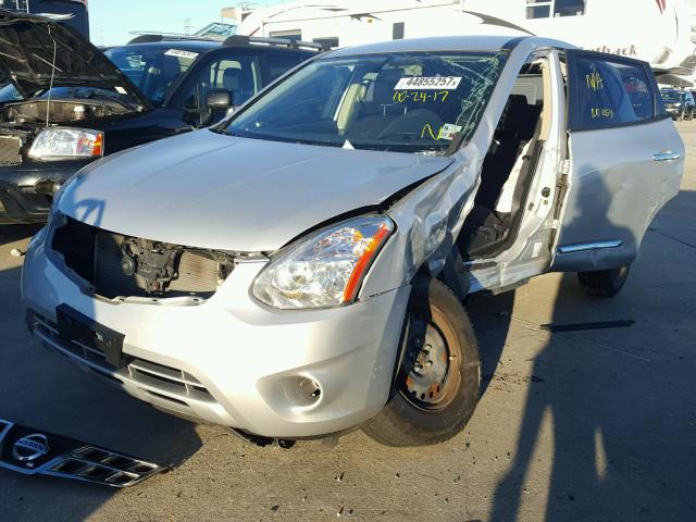 JN8AS5MT2DW019530 - 2013 NISSAN ROGUE S SILVER photo 2