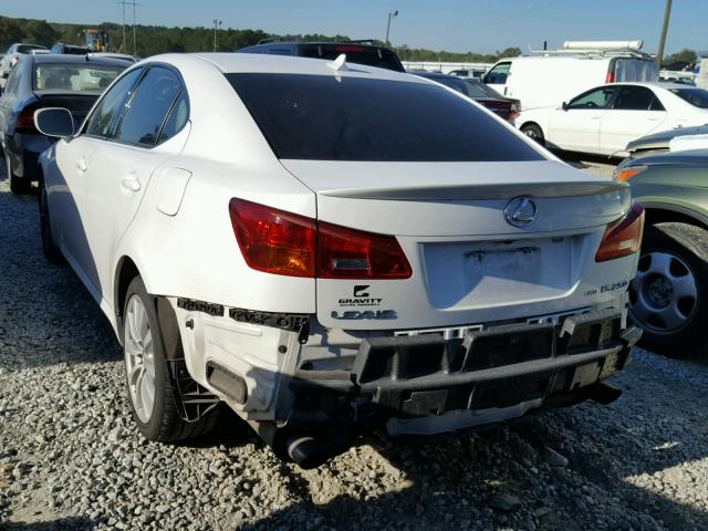 JTHCK262585023170 - 2008 LEXUS IS 250 WHITE photo 3