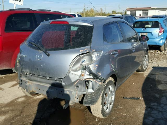 JM1DE1HY0B0115915 - 2011 MAZDA MAZDA2 SILVER photo 4