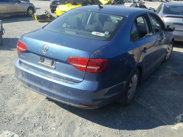 3VW2K7AJ5FM409875 - 2015 VOLKSWAGEN JETTA BASE Կապույտ լուսանկար 4