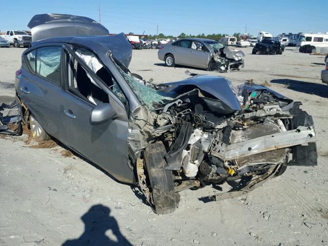 3N1CN7AP9CL848925 - 2012 NISSAN VERSA S GRAY photo 1