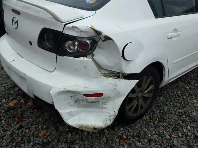 JM1BK32F371758327 - 2007 MAZDA 3 WHITE photo 9