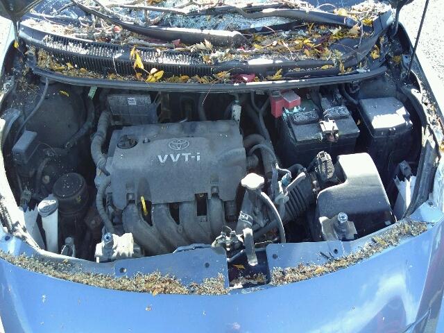 JTDBT923981188146 - 2008 TOYOTA YARIS BLUE photo 7