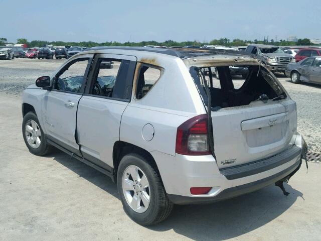 1C4NJCEA5ED538067 - 2014 JEEP COMPASS LA SILVER photo 3