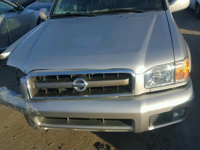 JN8DR09Y22W731937 - 2002 NISSAN PATHFINDER SILVER photo 10