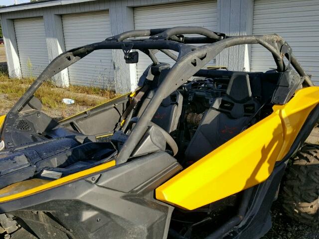 3JBVDAW26HK001895 - 2017 CAN-AM MAVERICK X YELLOW photo 9