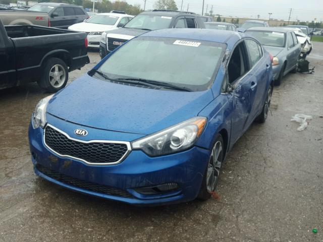 KNAFX4A8XF5321523 - 2015 KIA FORTE BLUE photo 2