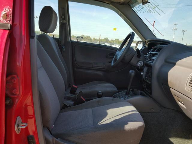 2CNBJ13C716911903 - 2001 CHEVROLET TRACKER RED photo 5